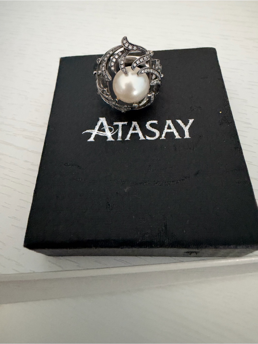 White gold Pearl Cocktail Ring - White Pearl